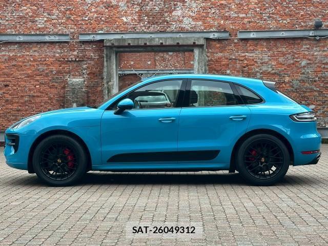 Porsche MACAN 2021-05 8003246-10