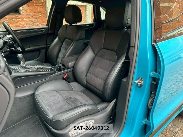 Porsche MACAN 2021-05 8003246-14