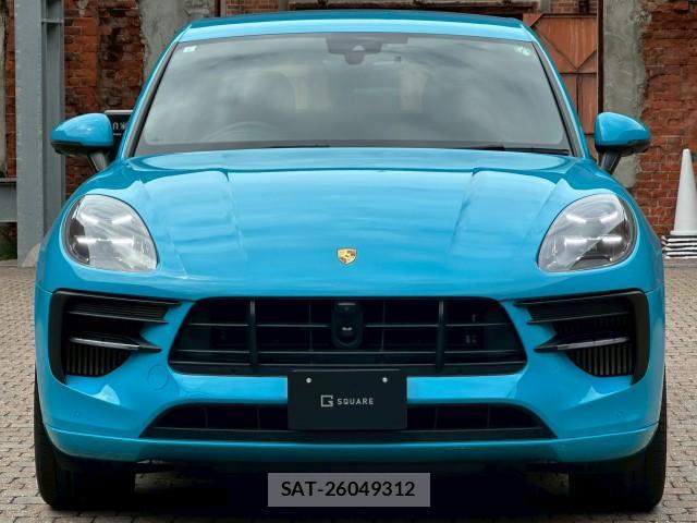 Porsche MACAN 2021-05 8003246-7