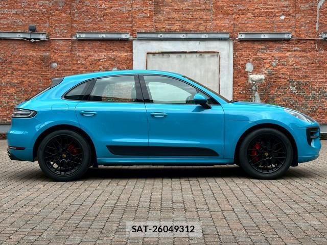 Porsche MACAN 2021-05 8003246-9