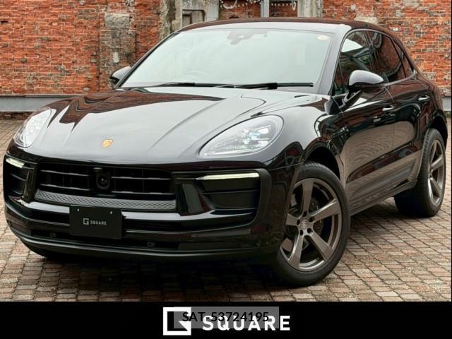 Porsche MACAN 2022-09 8003251-0