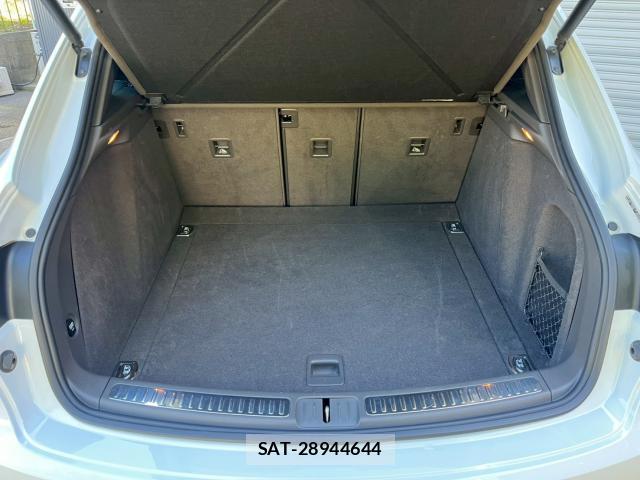 Porsche MACAN 2015-05 8011900-18