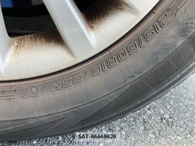 Toyota MARK X 2013-11 8005178-2