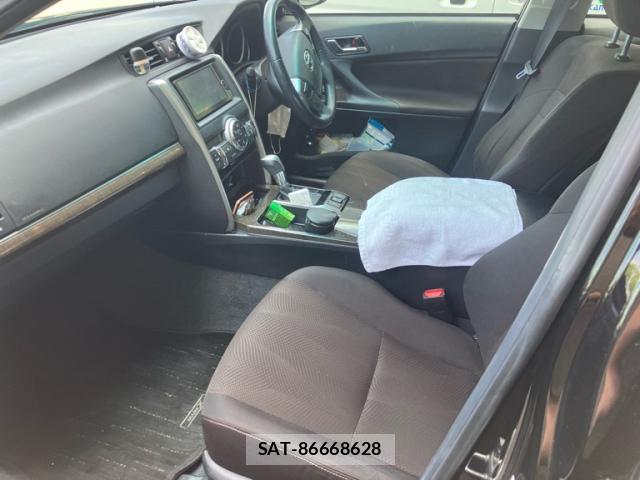 Toyota MARK X 2013-11 8005178-9