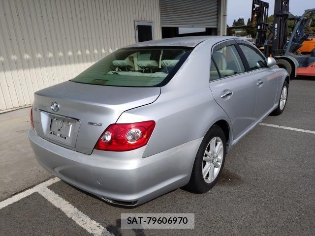 Toyota MARK X 2005-03 8011159-9