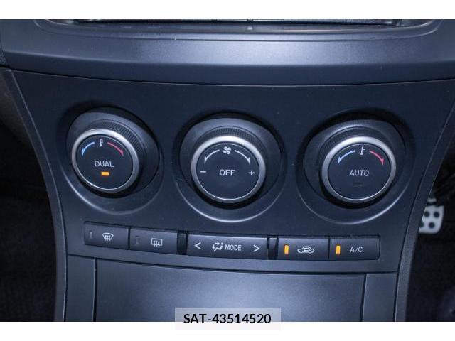 Mazda AXELA 2013-06 8010460-16