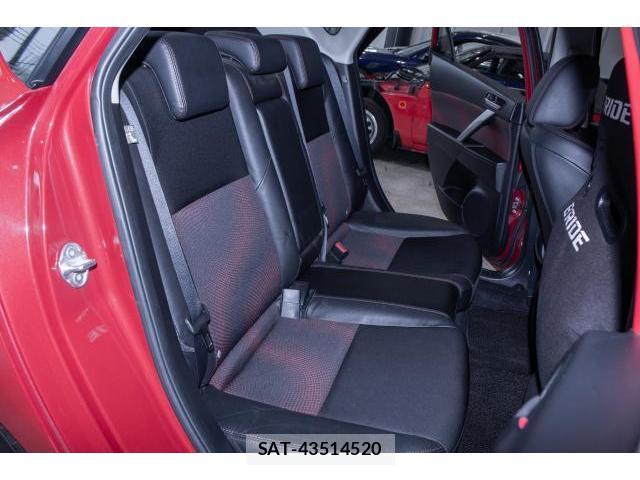 Mazda AXELA 2013-06 8010460-6