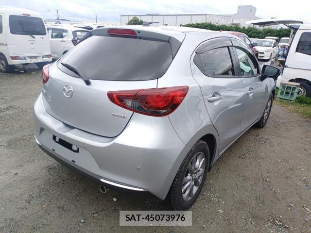 Mazda MAZDA2 2021-07 8005618-4