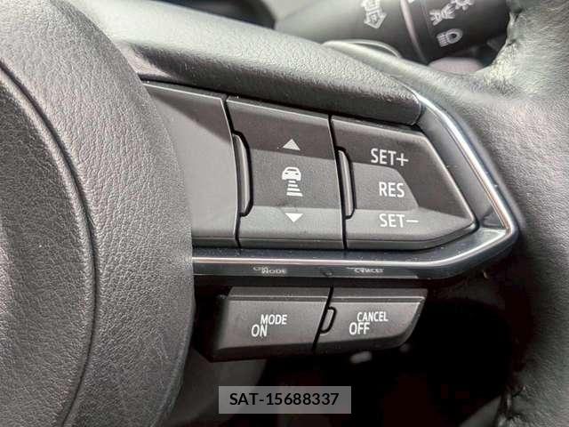 Mazda MAZDA2 2021-10 8009382-10