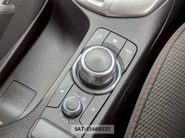 Mazda MAZDA2 2021-10 8009382-15