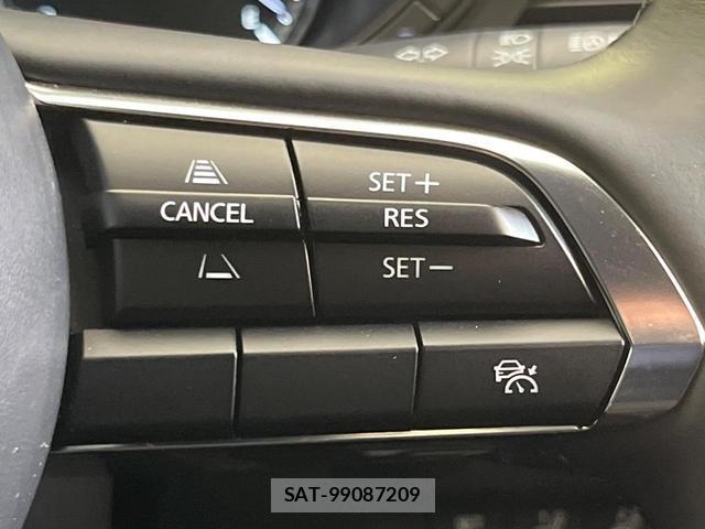 Mazda MAZDA3 2025-01 8003110-4