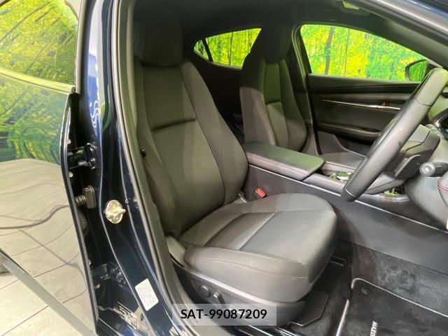 Mazda MAZDA3 2025-01 8003110-7