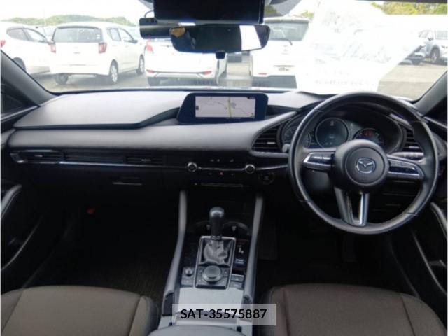 Mazda MAZDA3 2023-04 8003265-2