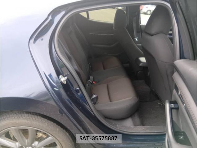 Mazda MAZDA3 2023-04 8003265-9