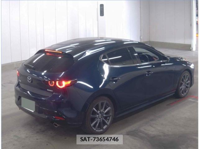 Mazda MAZDA3 2020-03 8003352-1