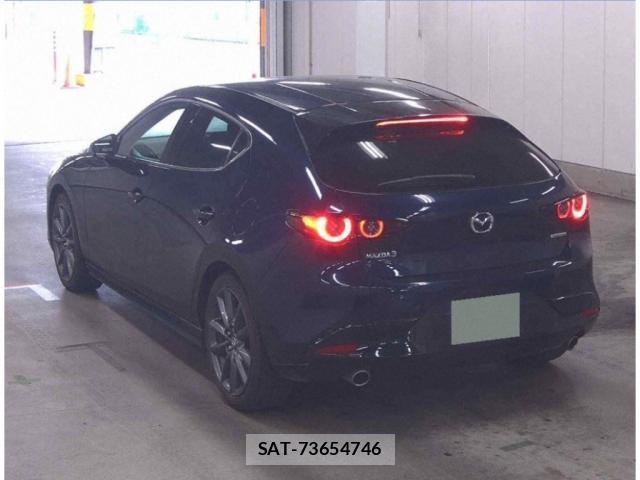 Mazda MAZDA3 2020-03 8003352-3