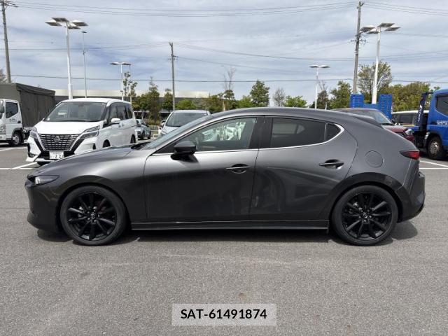 Mazda MAZDA3 2021-01 8004449-1
