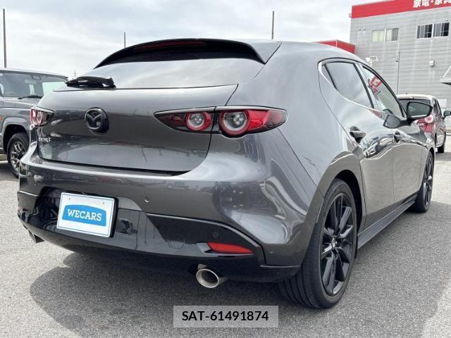 Mazda MAZDA3 2021-01 8004449-2
