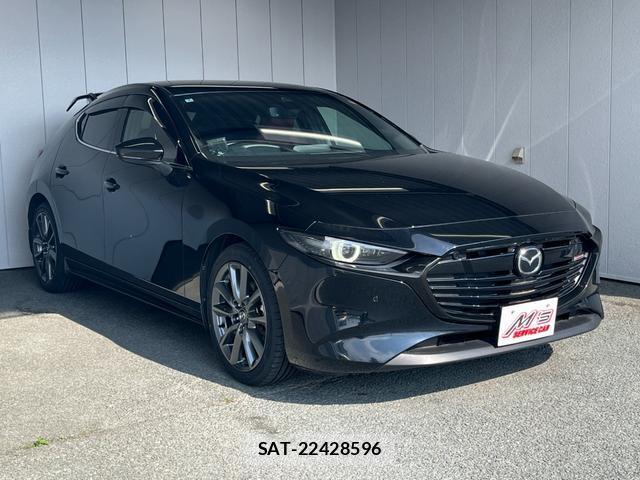 Mazda MAZDA3 2022-03 8006369-1