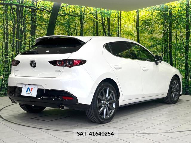 Mazda MAZDA3 2020-02 8006878-16