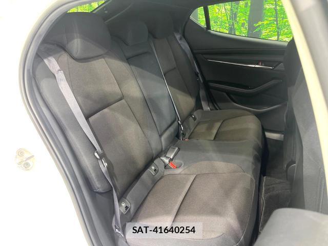 Mazda MAZDA3 2020-02 8006878-8