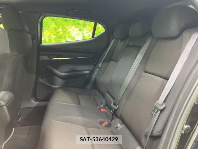 Mazda MAZDA3 2021-07 8007816-6