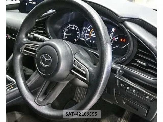 Mazda MAZDA3 2022-05 8007997-2