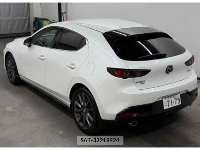 Mazda MAZDA3 2020-01 8008007-1