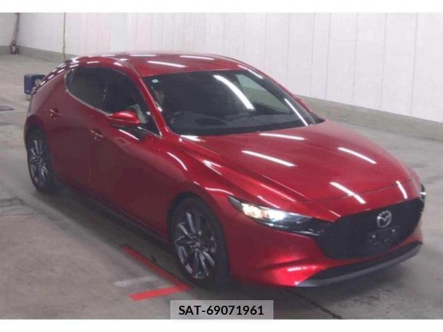Mazda MAZDA3 2021-02 8008023-0
