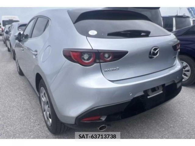 Mazda MAZDA3 2022-05 8008048-1