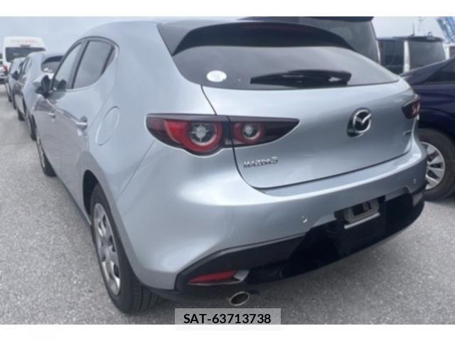Mazda MAZDA3 2022-05 8008048-4
