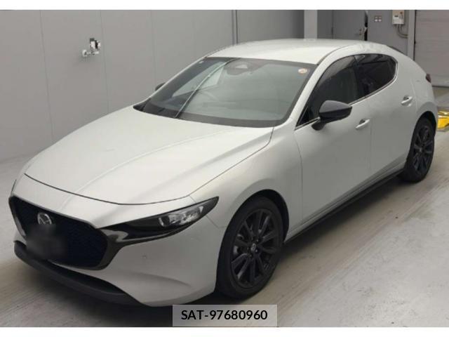 Mazda MAZDA3 2023-08 8008129-0