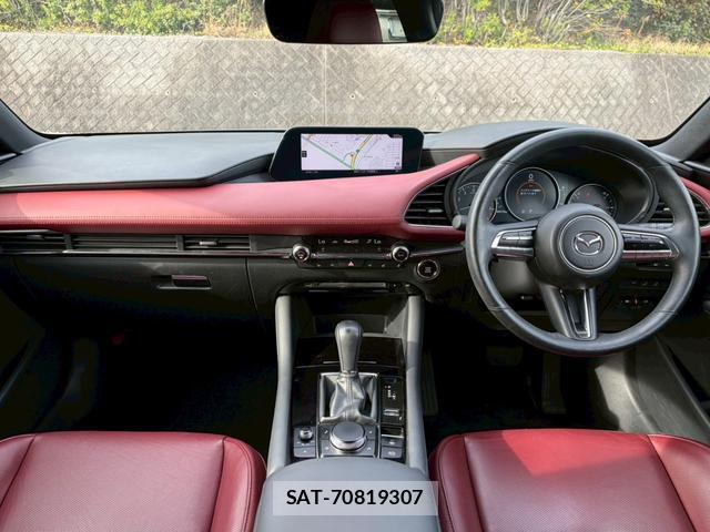 Mazda MAZDA3 2020-08 8008462-4