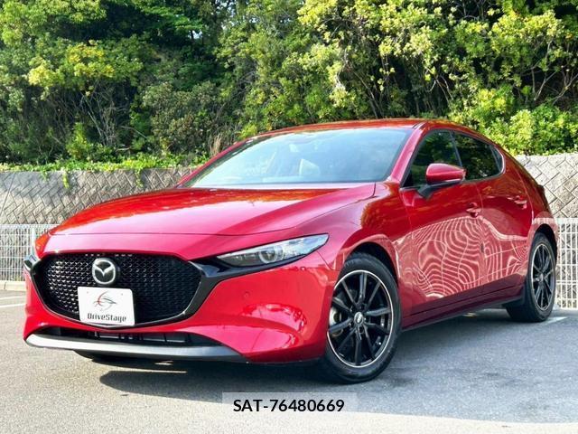 Mazda MAZDA3 2021-11 8008463-0