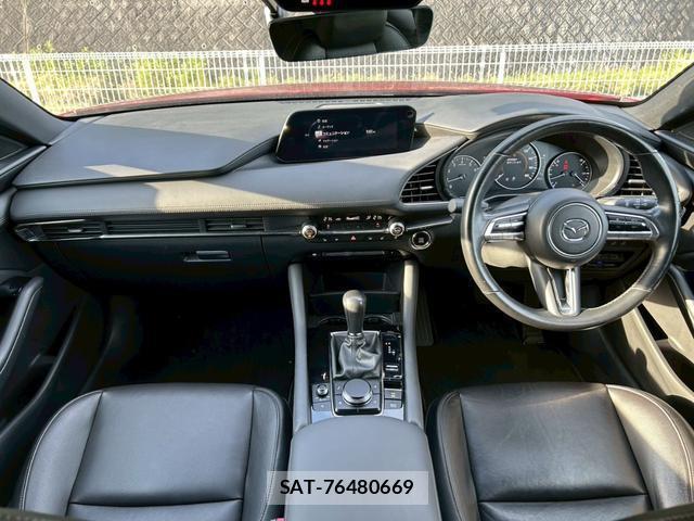 Mazda MAZDA3 2021-11 8008463-1