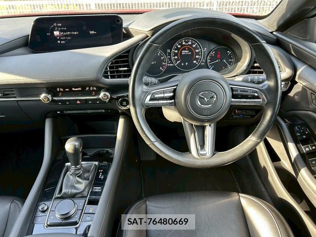 Mazda MAZDA3 2021-11 8008463-15