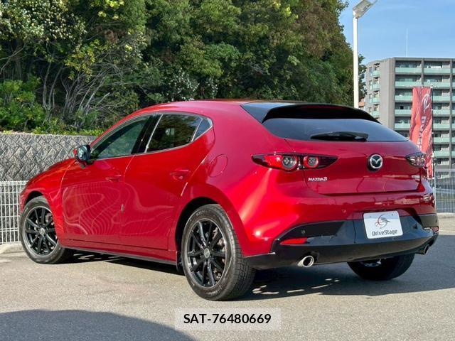 Mazda MAZDA3 2021-11 8008463-3