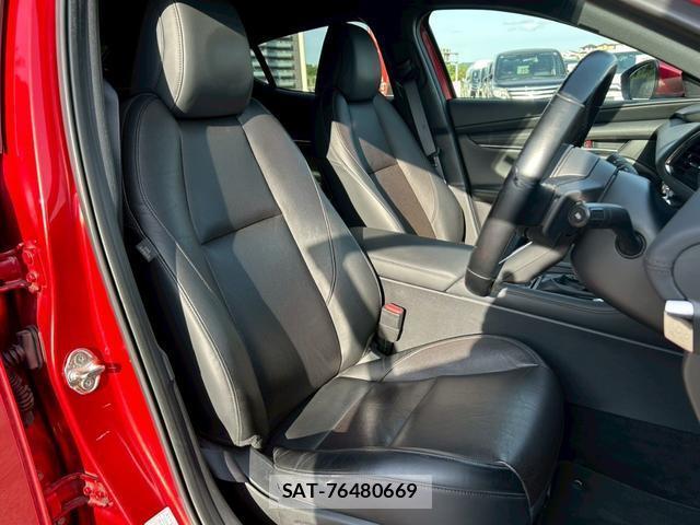 Mazda MAZDA3 2021-11 8008463-5