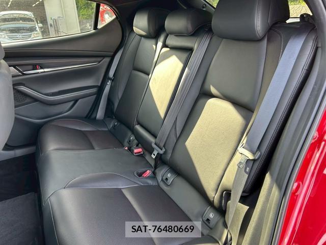 Mazda MAZDA3 2021-11 8008463-6