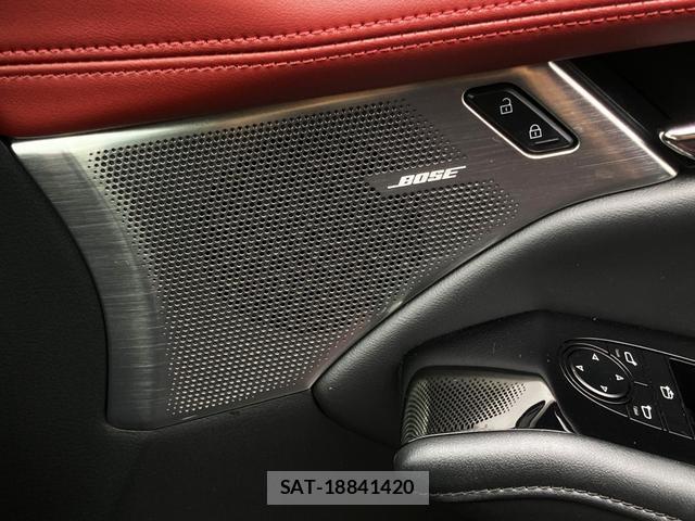 Mazda MAZDA3 2020-03 8008464-13