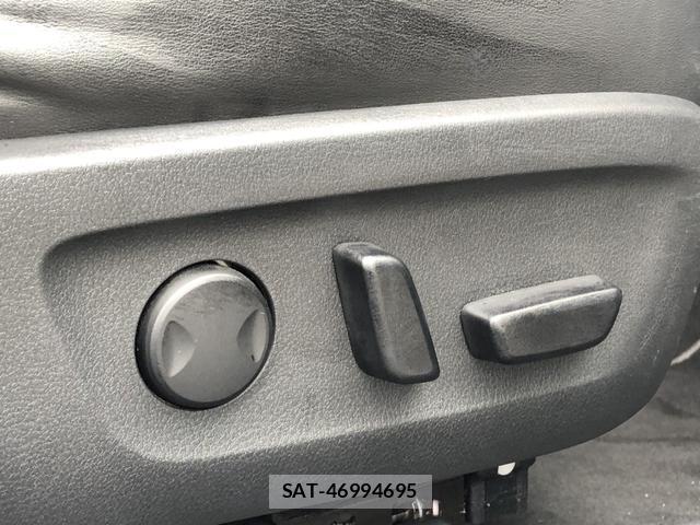 Mazda MAZDA3 2019-09 8008466-8