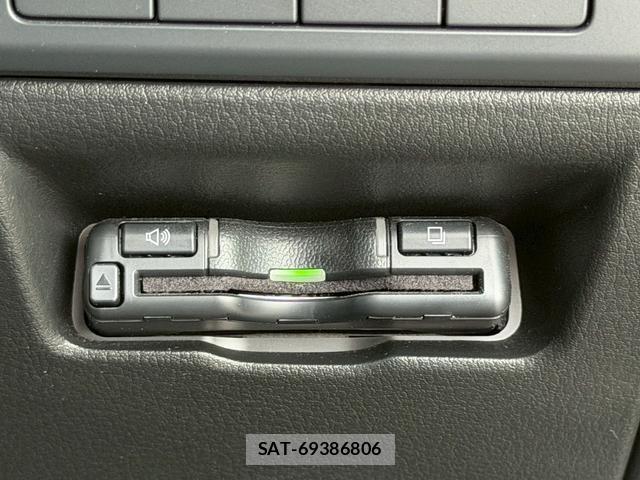 Mazda MAZDA3 2019-07 8008472-13
