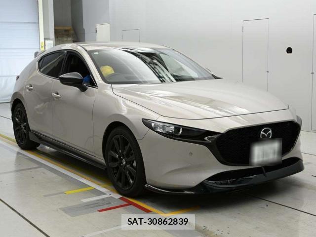 Mazda MAZDA3 2025-08 8009091-0