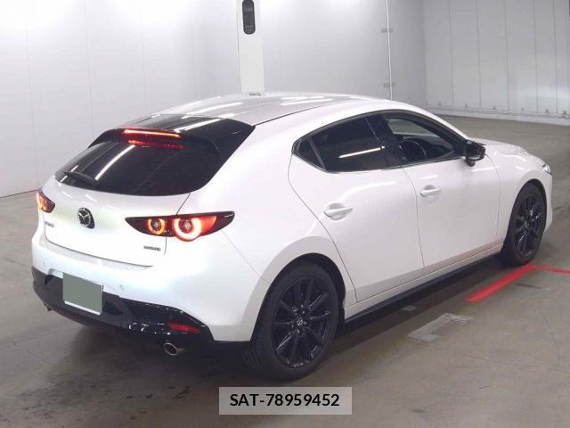 Mazda MAZDA3 2024-08 8009102-5