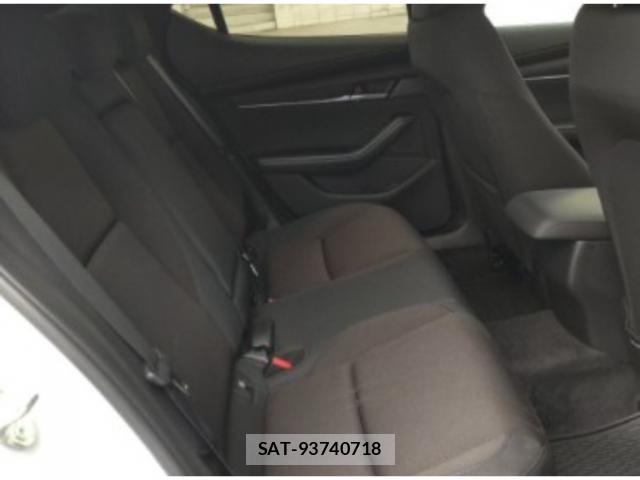Mazda MAZDA3 2024-03 8009132-3