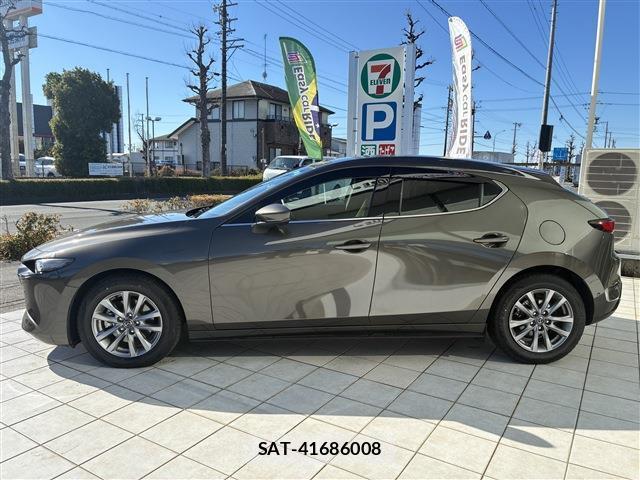 Mazda MAZDA3 2020-12 8009548-4