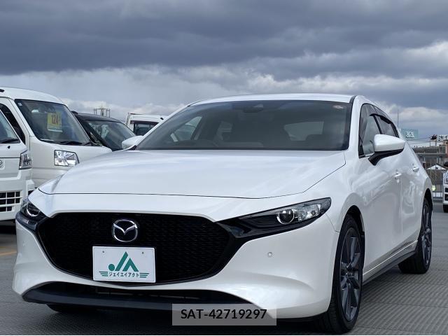 Mazda MAZDA3 2020-02 8009829-0