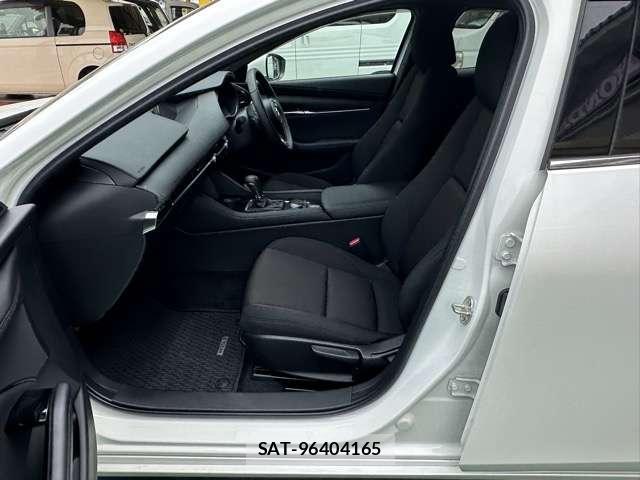 Mazda MAZDA3 2024-06 8010109-4