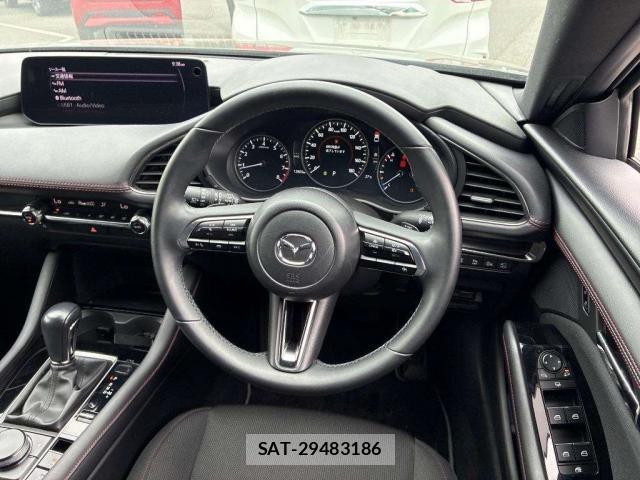 Mazda MAZDA3 2023-10 8010226-2