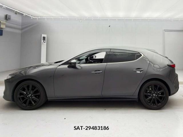 Mazda MAZDA3 2023-10 8010226-8